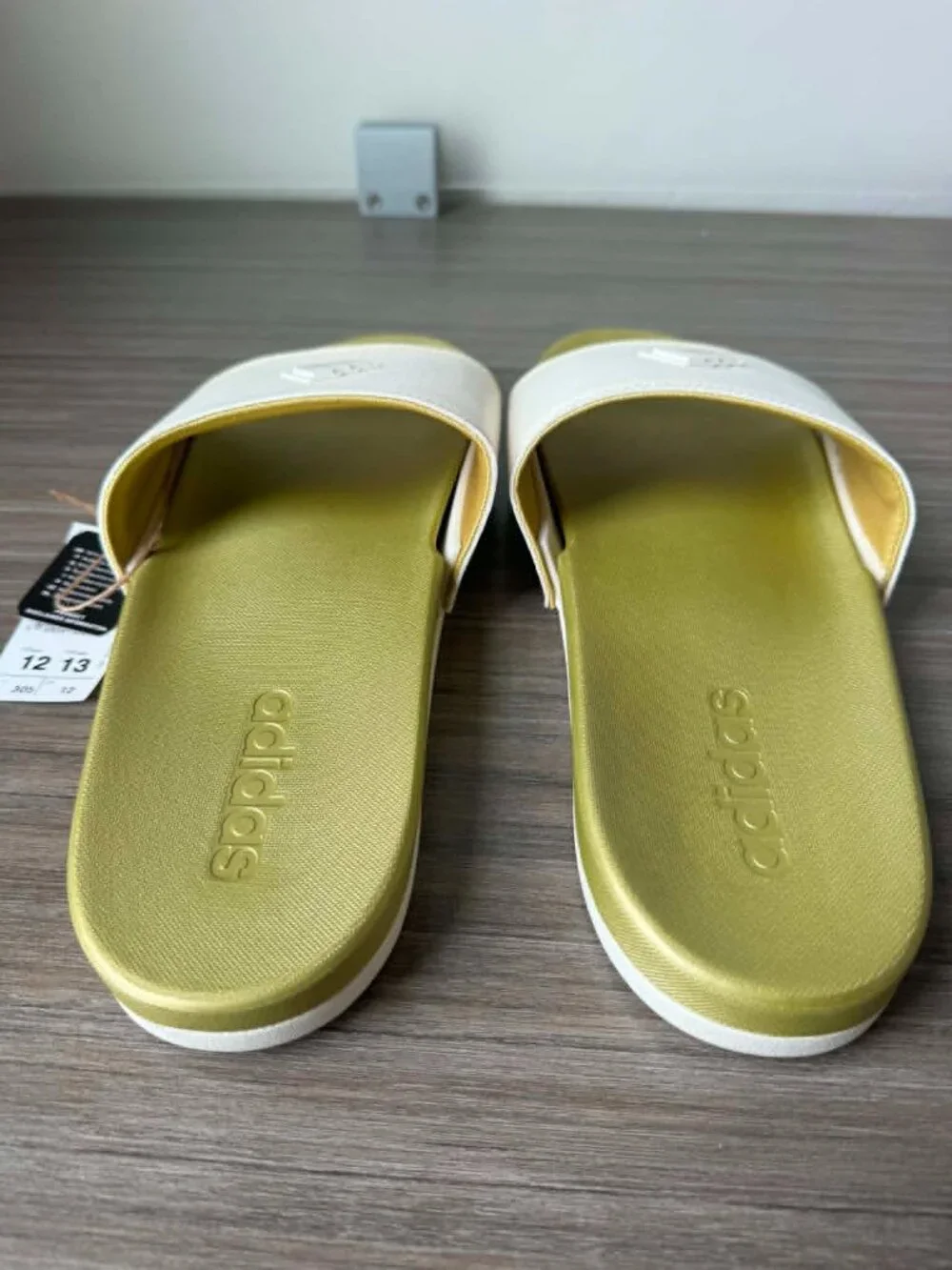 adidas adilette comfort